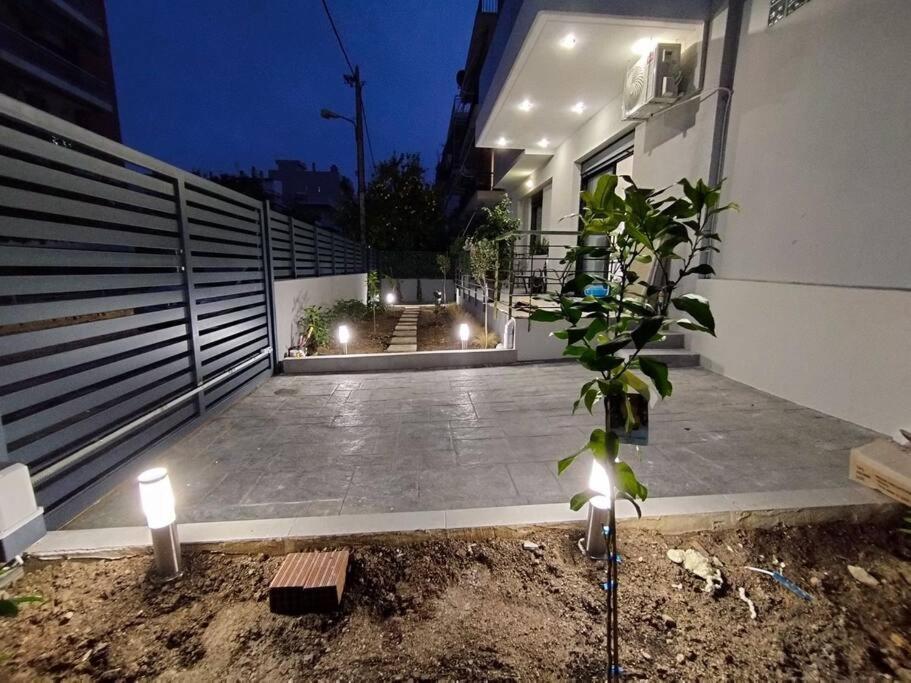 אתונה Floral Home 1 - Ground Floor Apt With Courtyard And Private Parking! מראה חיצוני תמונה