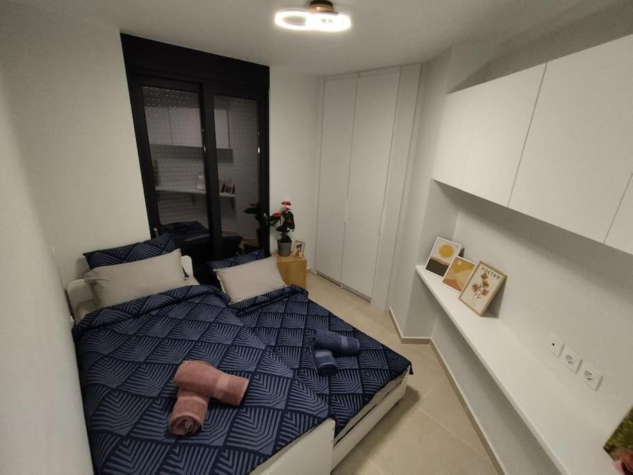אתונה Floral Home 1 - Ground Floor Apt With Courtyard And Private Parking! מראה חיצוני תמונה
